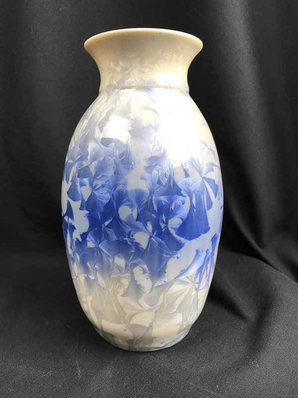 Dale Donovan Oregon Studio Pottery Decorated Vase Corvallis Oregon Potter Red Glaze